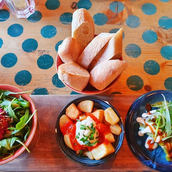 65925074_1301778936652236_8720887144127660032_n1