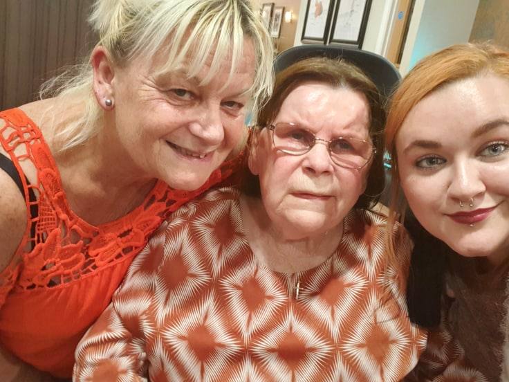 71511643_412646799237184_2355143959551934464_n