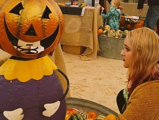 51370515_548572555659279_8972169557309390848_n