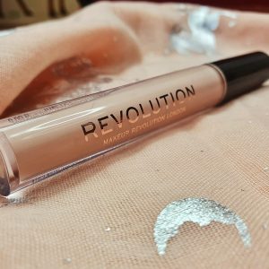 Revolution eye primer