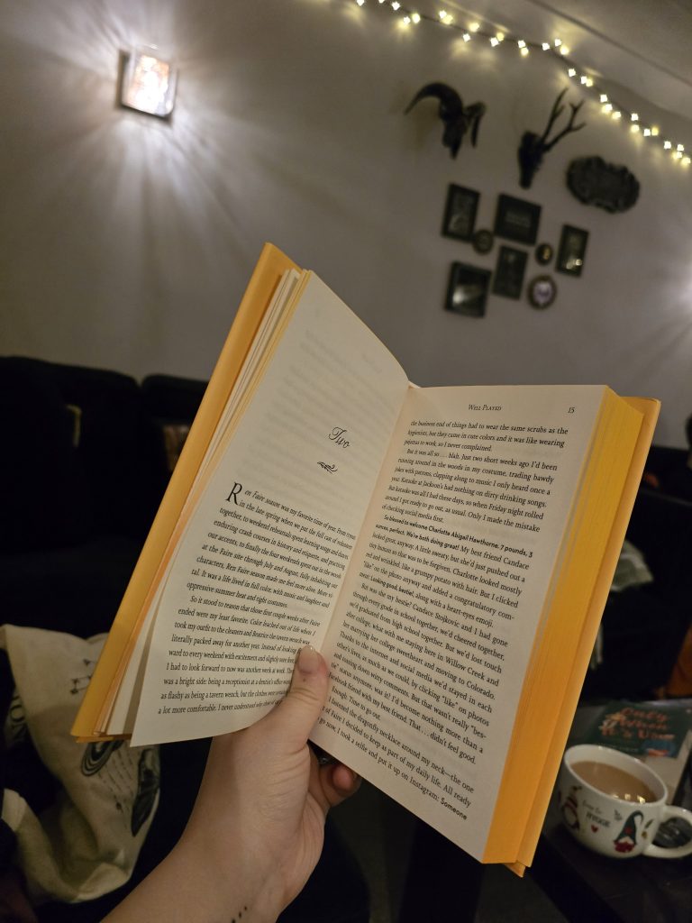 Well Played by Jen DeLuca Book Review Louna Stone Author